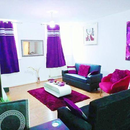 Double Room Close To Bradford University And City Centre ภายนอก รูปภาพ