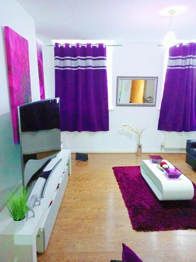 Double Room Close To Bradford University And City Centre ภายนอก รูปภาพ